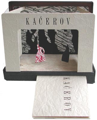 Kacerov, texte de Nathalie Grenier, typographie de François Da Ros, gravures de Nathalie Grenier et Martine Rassineux, Editions Anakatabase, 2003